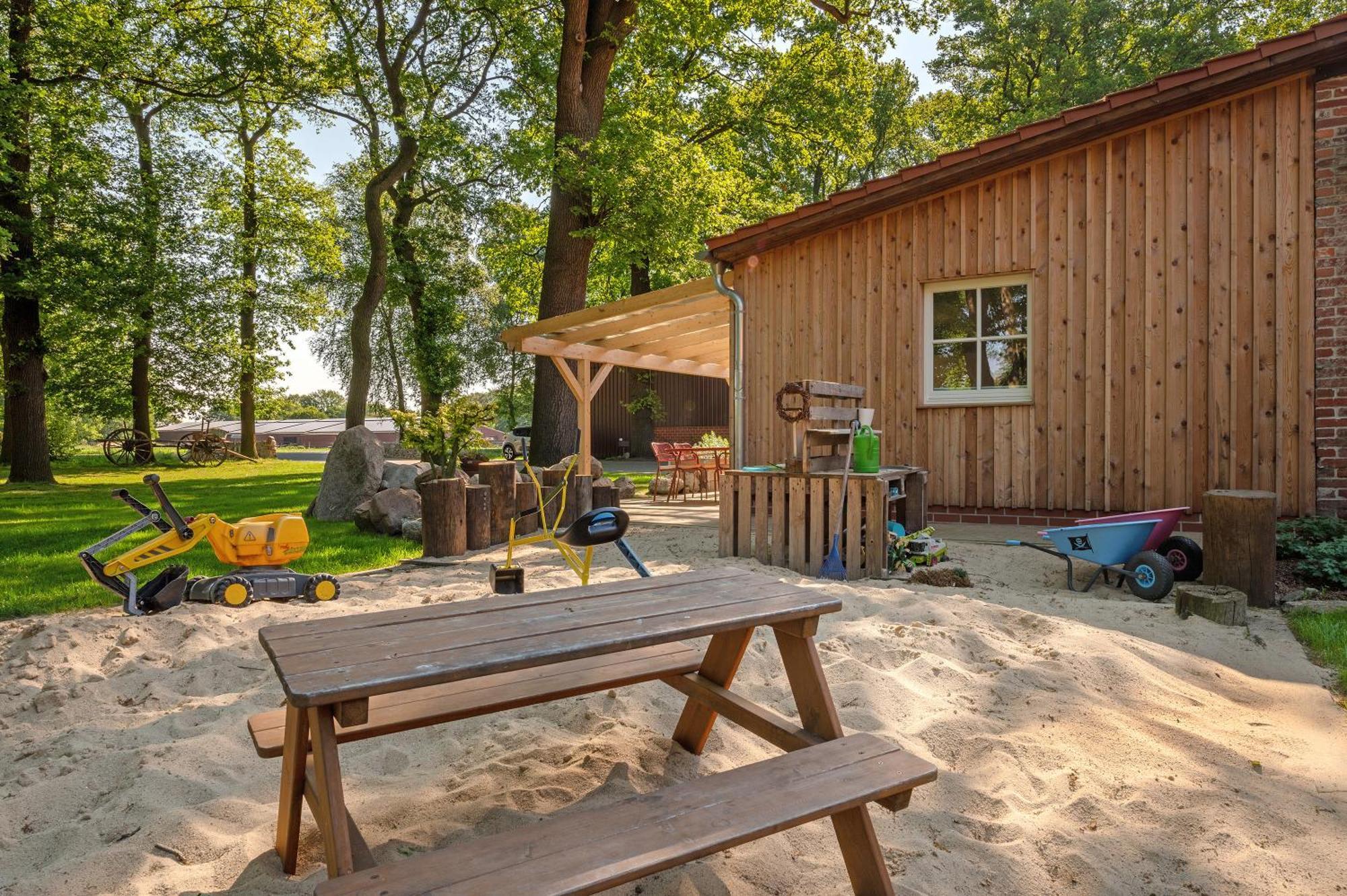 Eichengefluester Waldhuette Wagenfeld Bagian luar foto